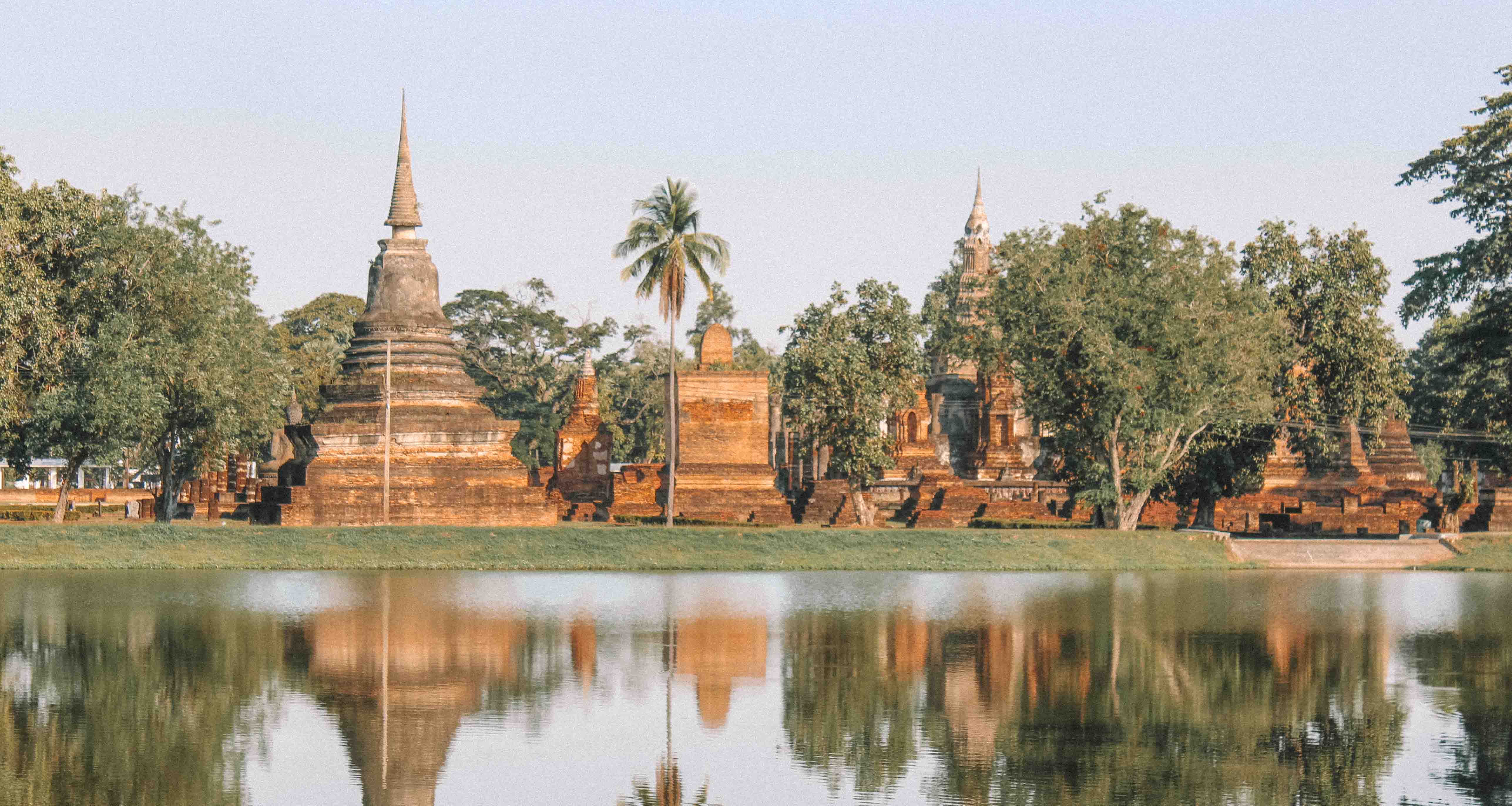 parque-sukhothai-lago