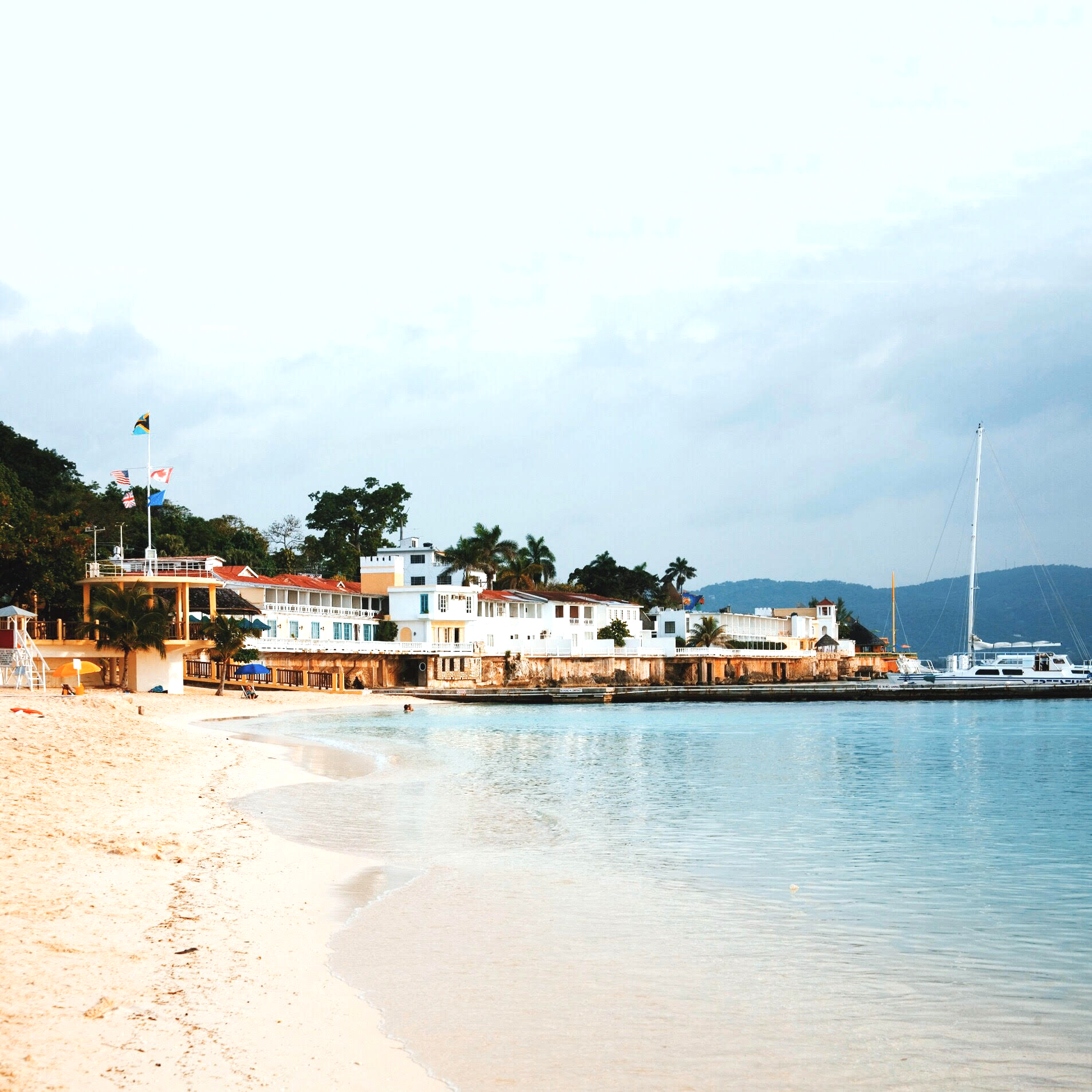 montego-bay-praia-jamaica