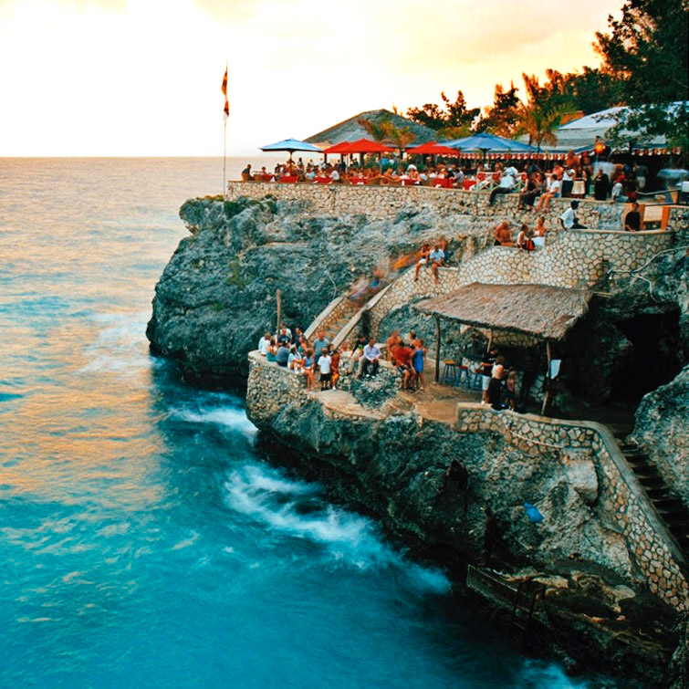 negril-jamaica-ricks-cafe