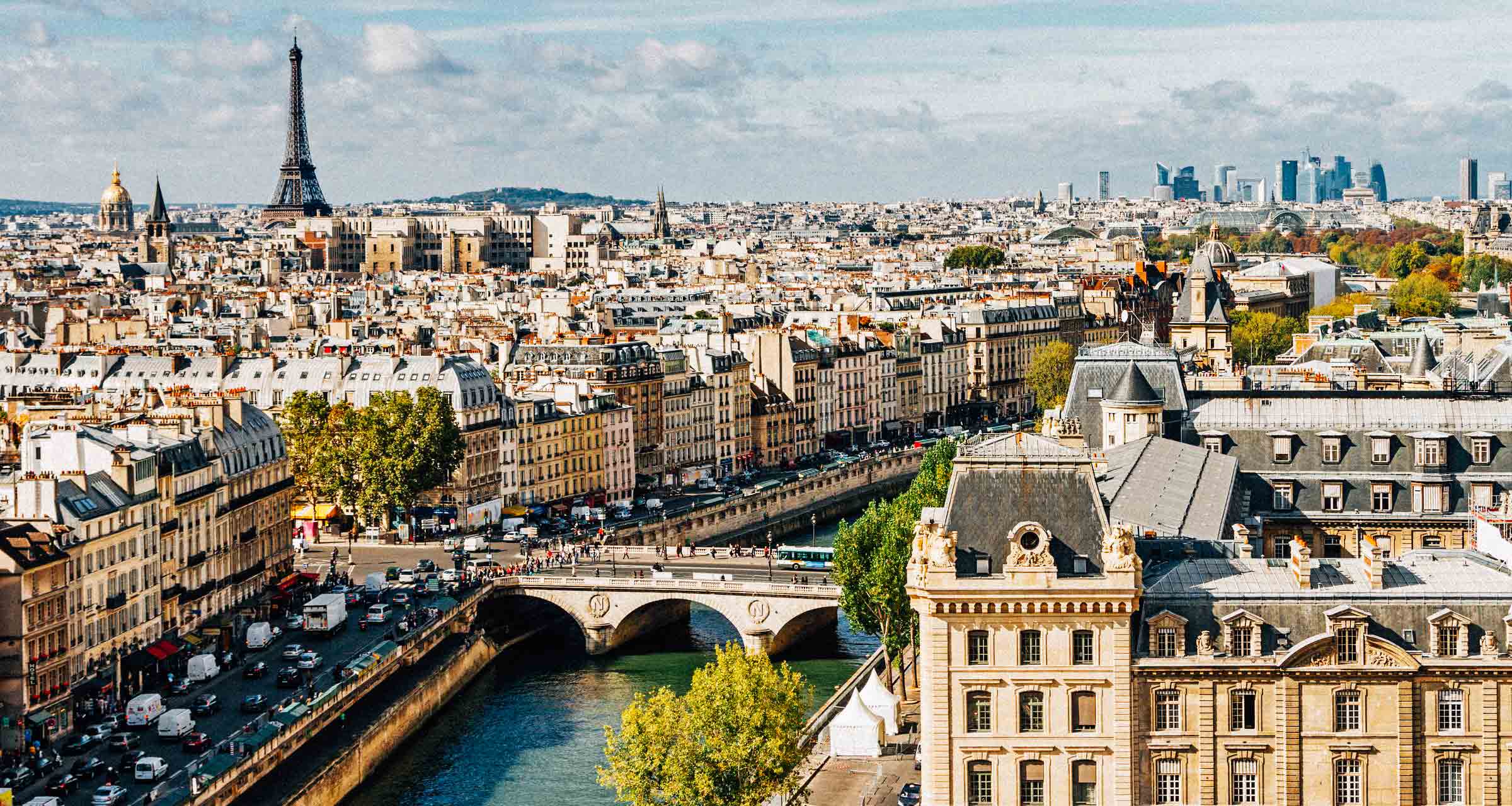 Azul terá vôo direto para Paris - Brazil Journal