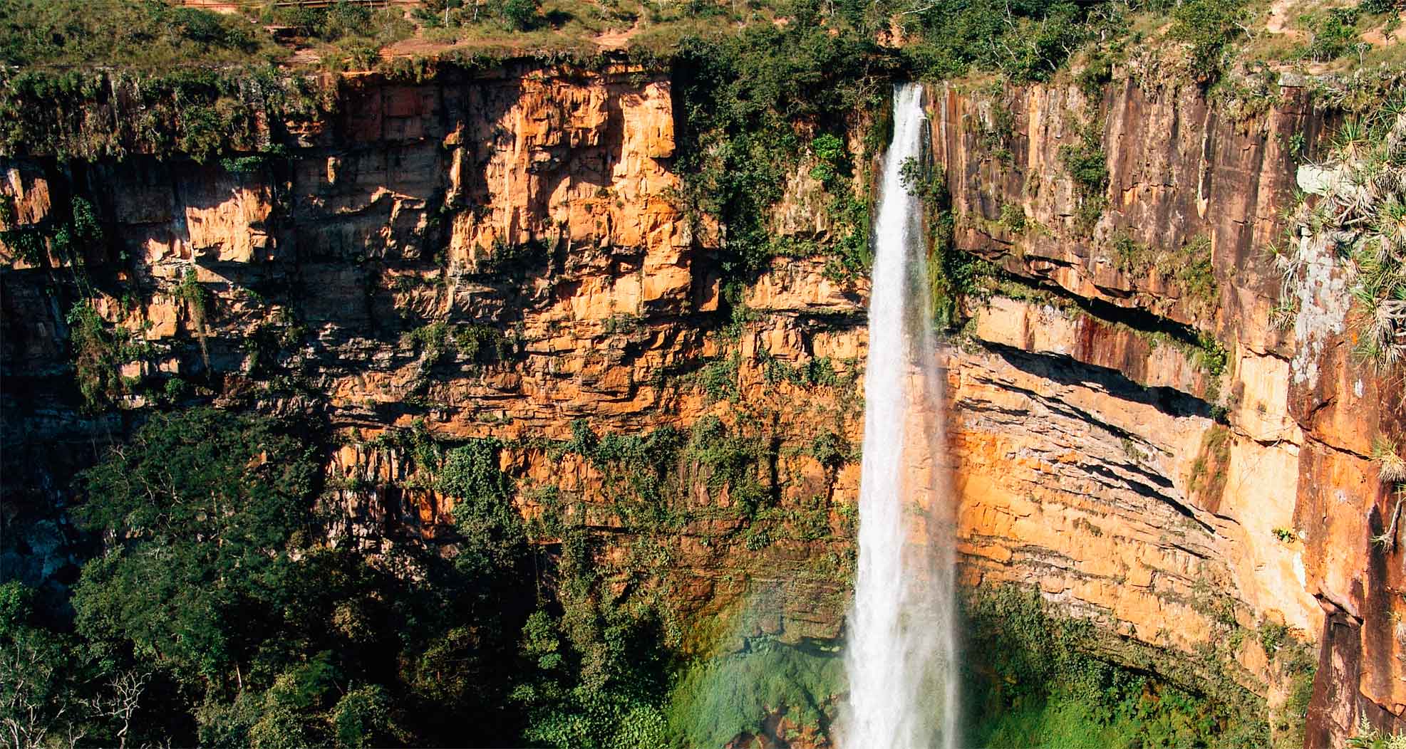 Resultado de imagem para Chapada dos GuimarÃ£es