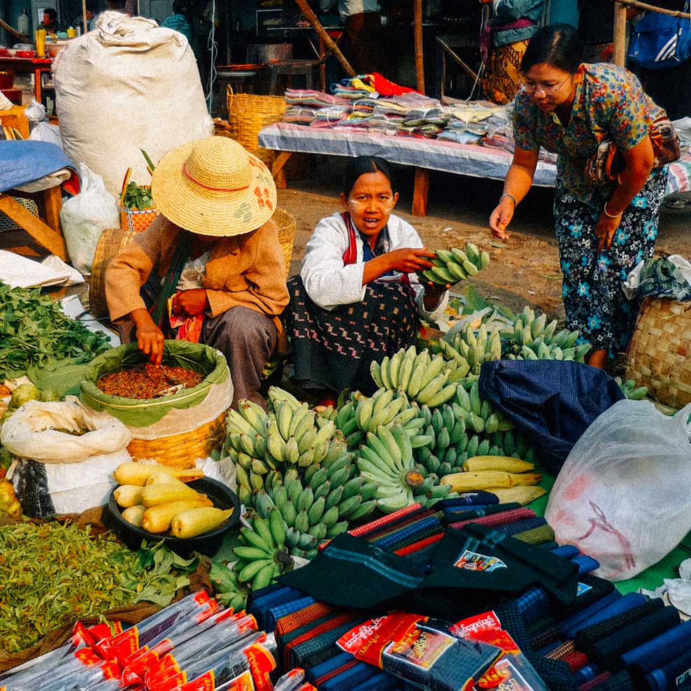 bagan-mercado-myanmar