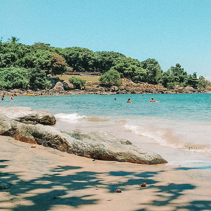 praia-do-veloso