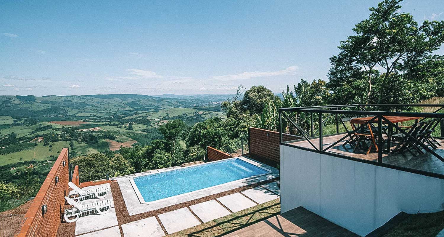 Casa com piscina em Socorro