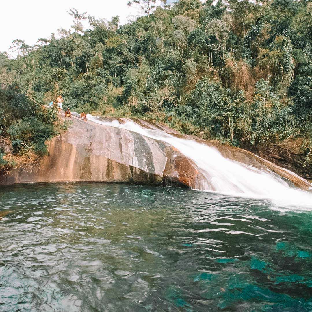 cachoeira-do-escorrega-visconde-de-maua