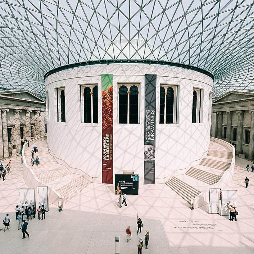 O que ver no Museu Britânico: 13 obras imperdíveis [com mapas]