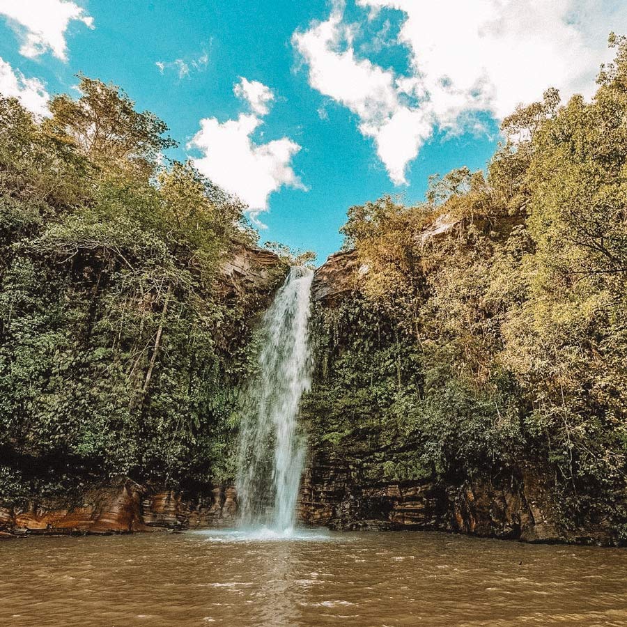 cachoeira-abade-destinos-pra-conhecer-em-goias