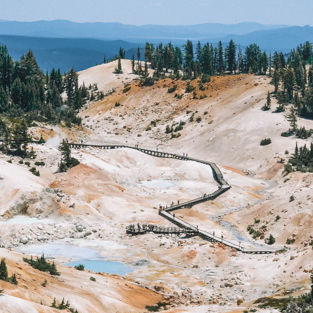 bumpass-hell-california-lassen