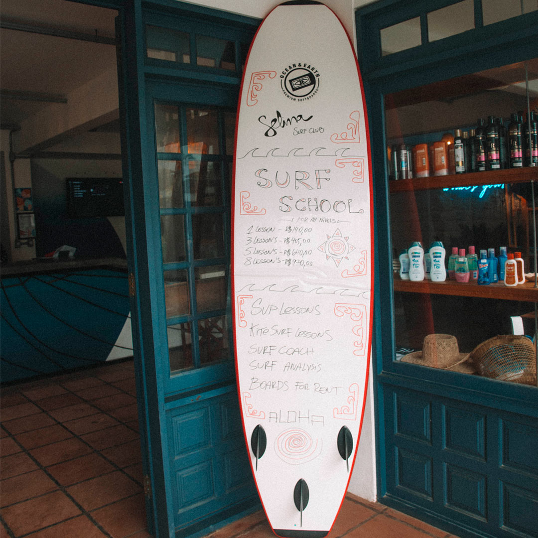 surf-club-selina