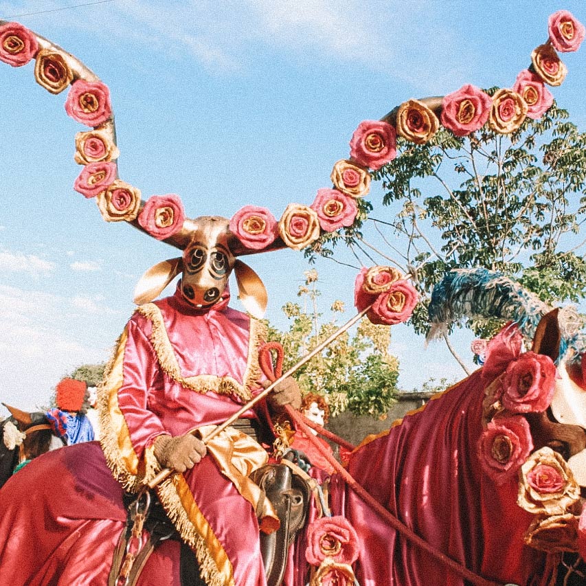 cavalhadas-pirenopolis-goias