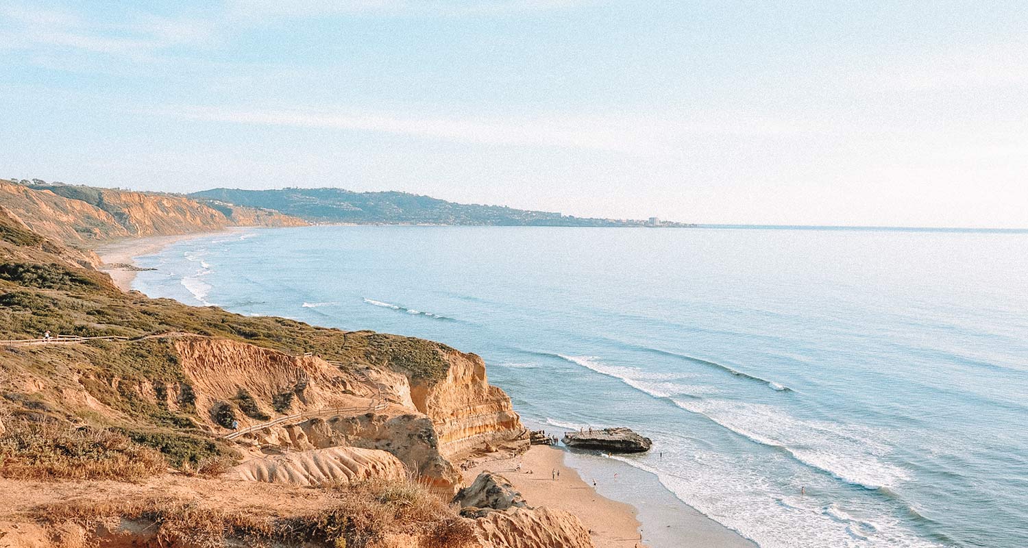 Reserva Natural Torrey Pines, com vista para o Pacífico, perto de San Diego, Califórnia