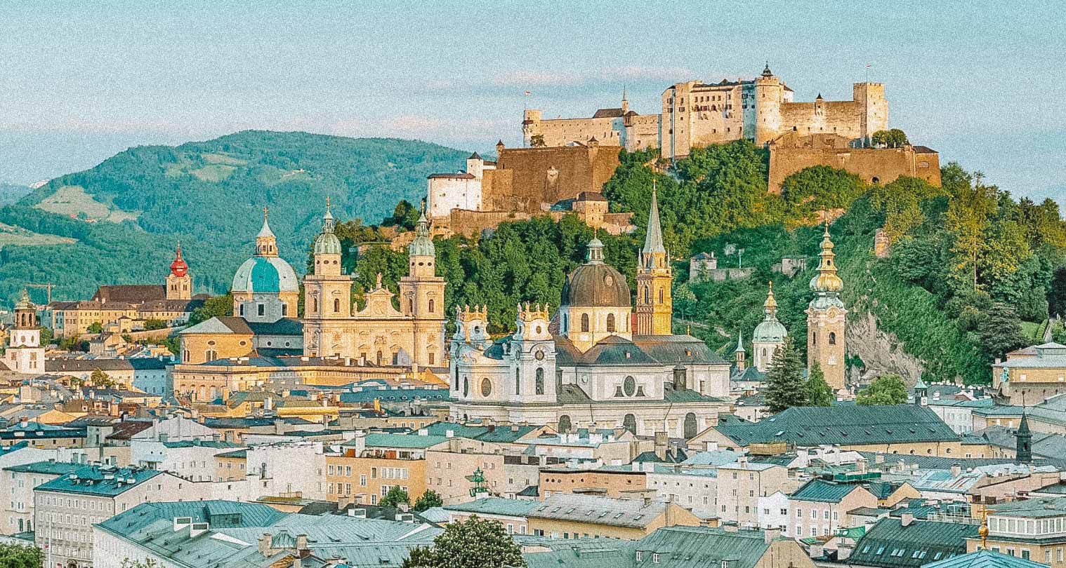Imagem panorâmica de Salzburgo, na Áustria