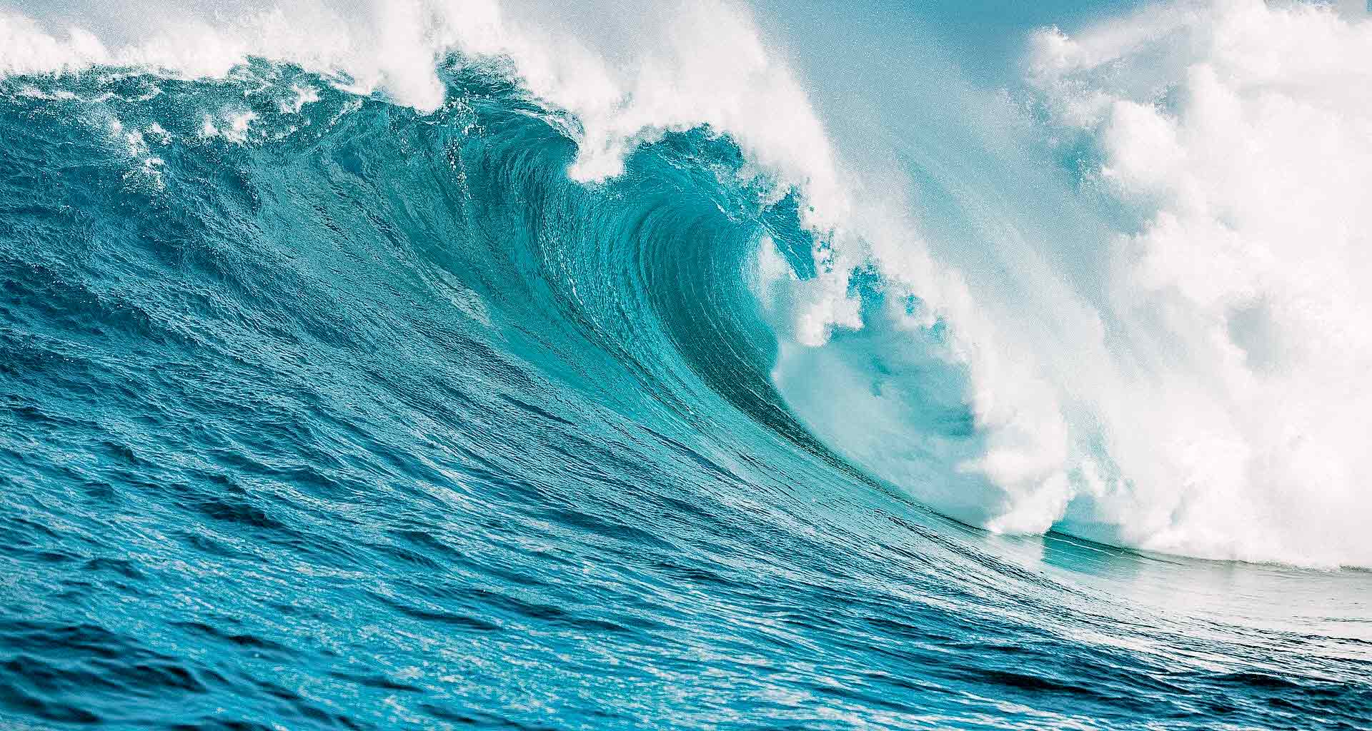 grande onda no mar