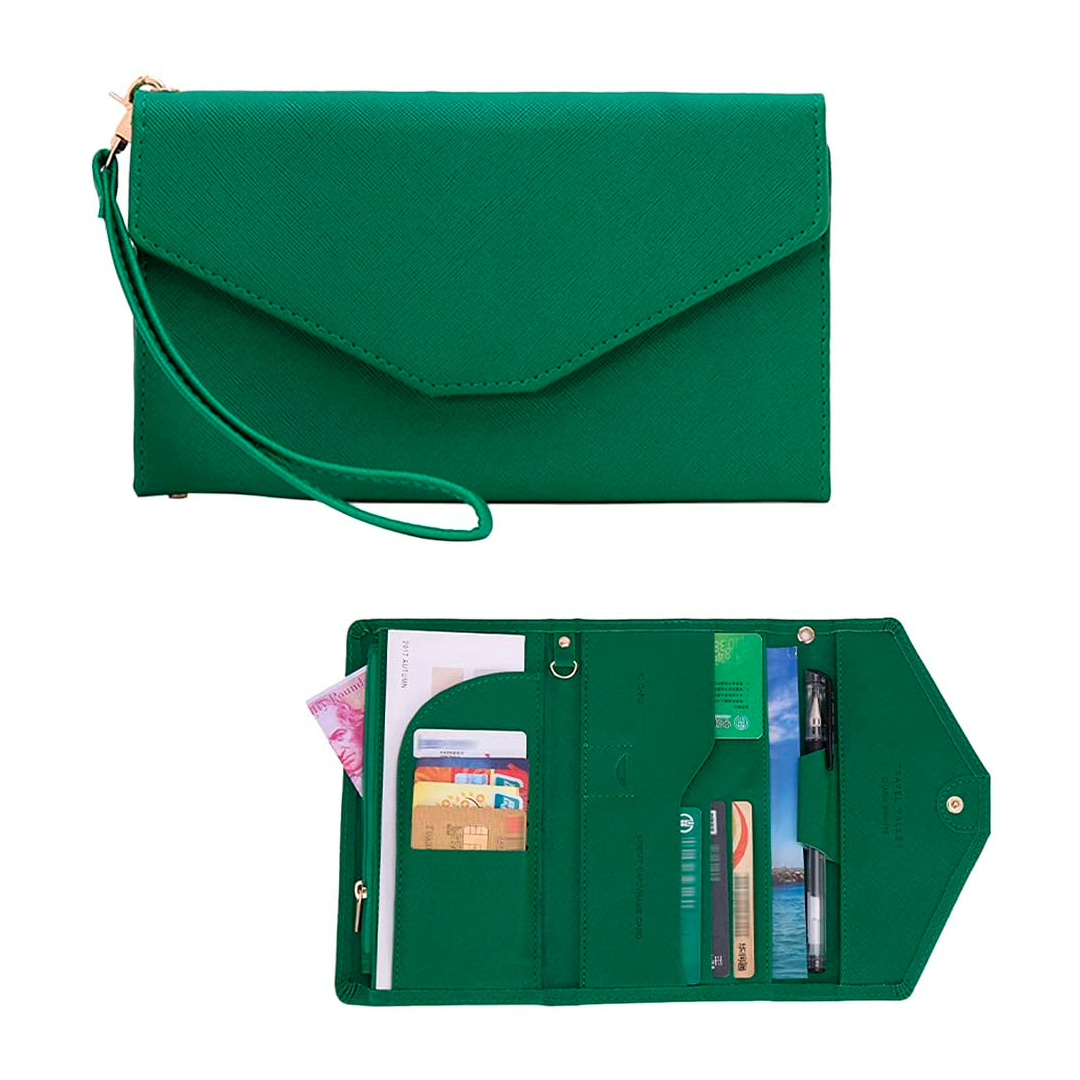 Carteira porta-passaporte na cor verde