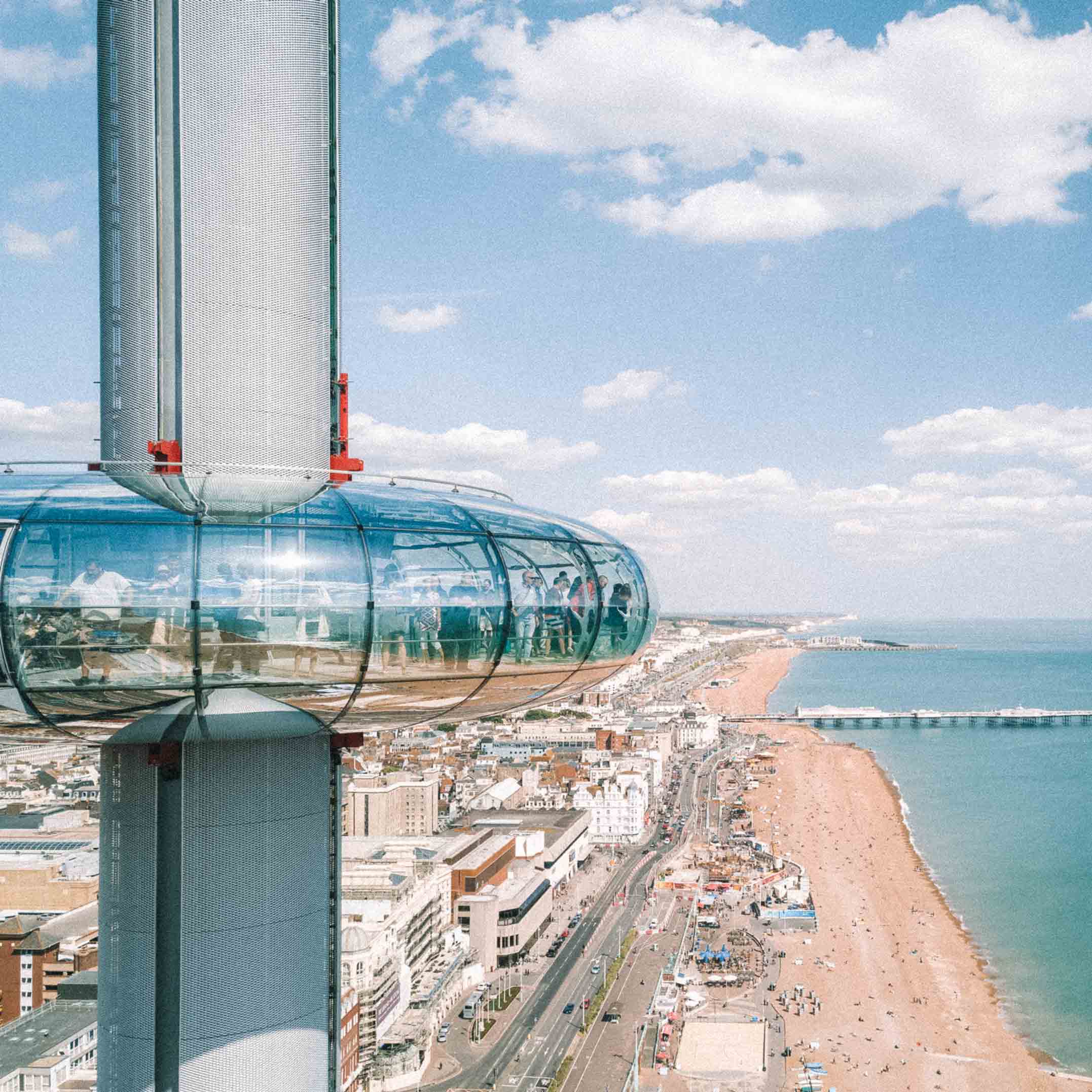 Torre de observação em Brighton, na Inglaterra