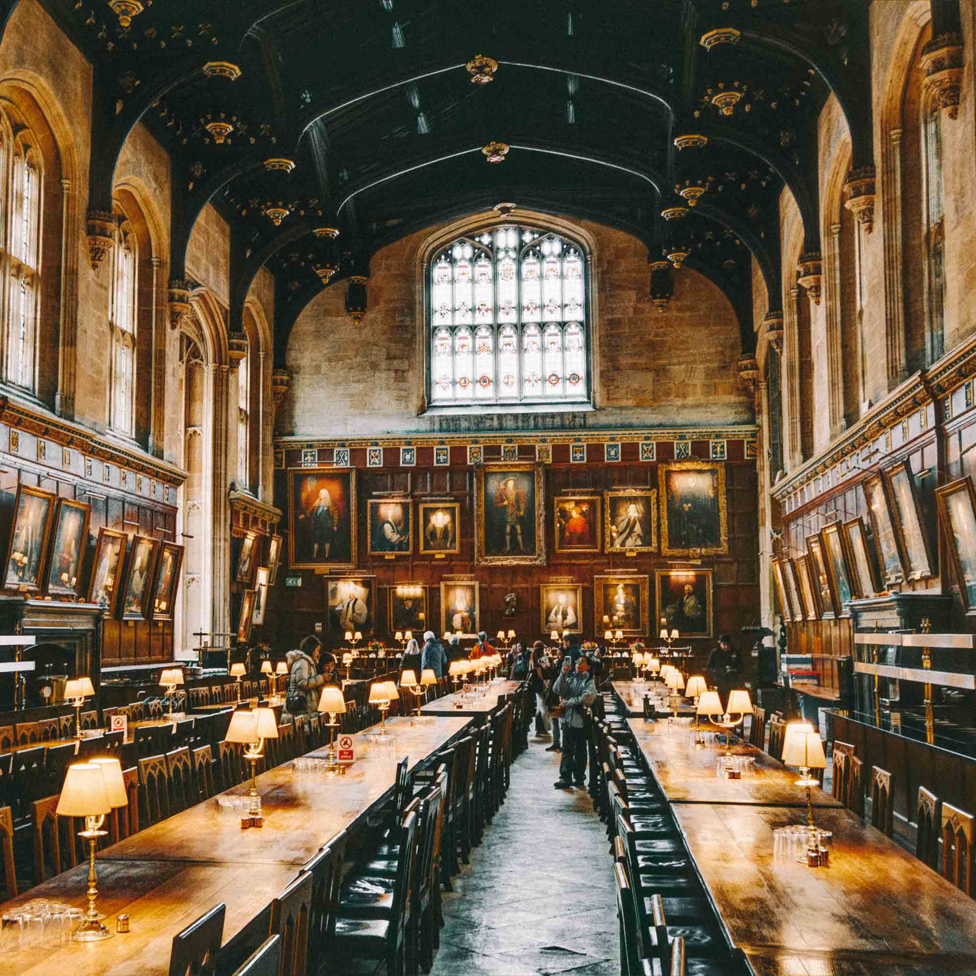 Interior da Christ Church College, em Oxford