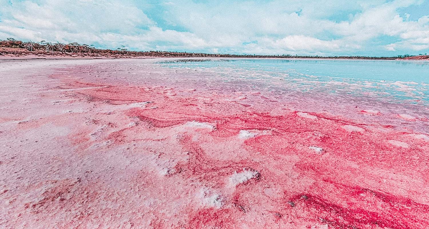 lake hillier na australia