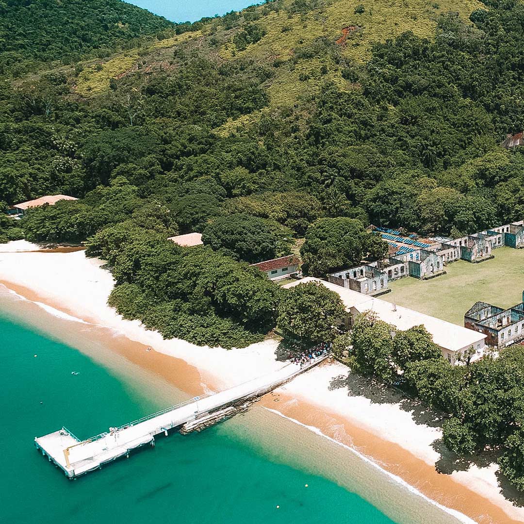 vista aérea da ilha da anchieta