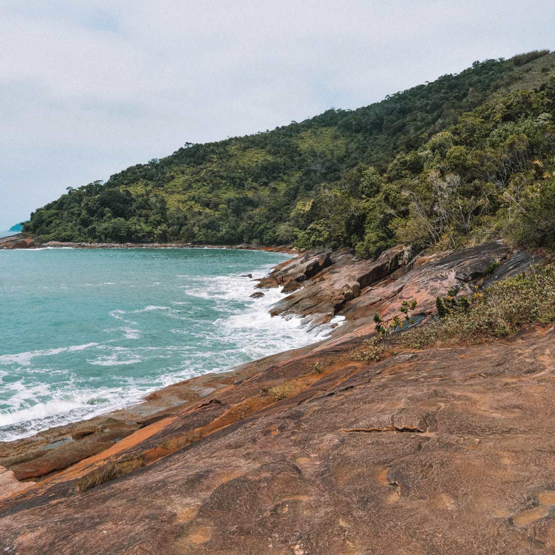 Vista do Pontão da Fortaleza, em Ubatuba