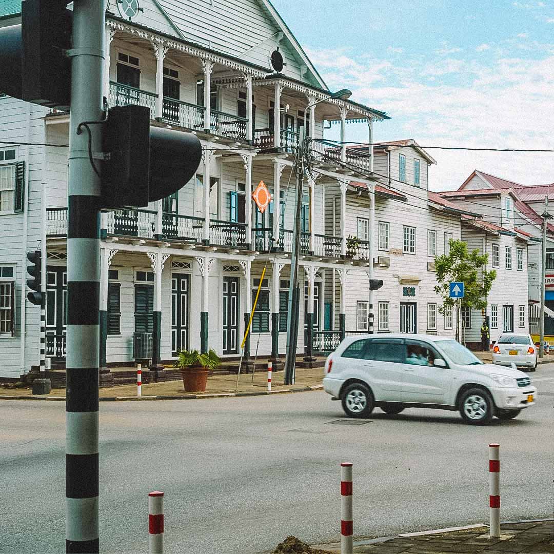 rua em Suriname America do sul 