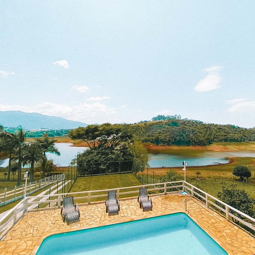 piscina chacara em joanopolis