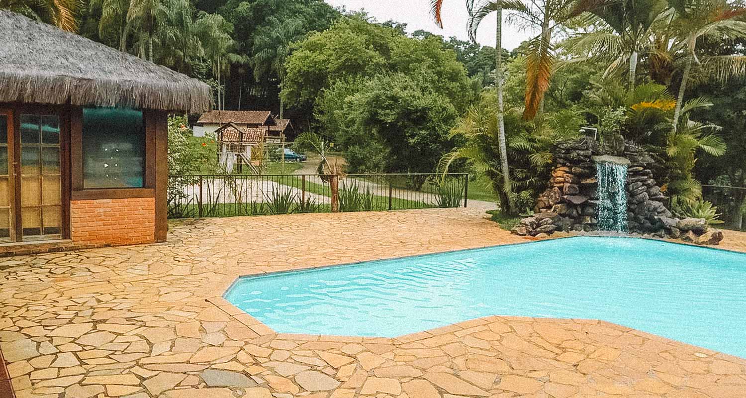 piscina hotel fazenda em joanopolis