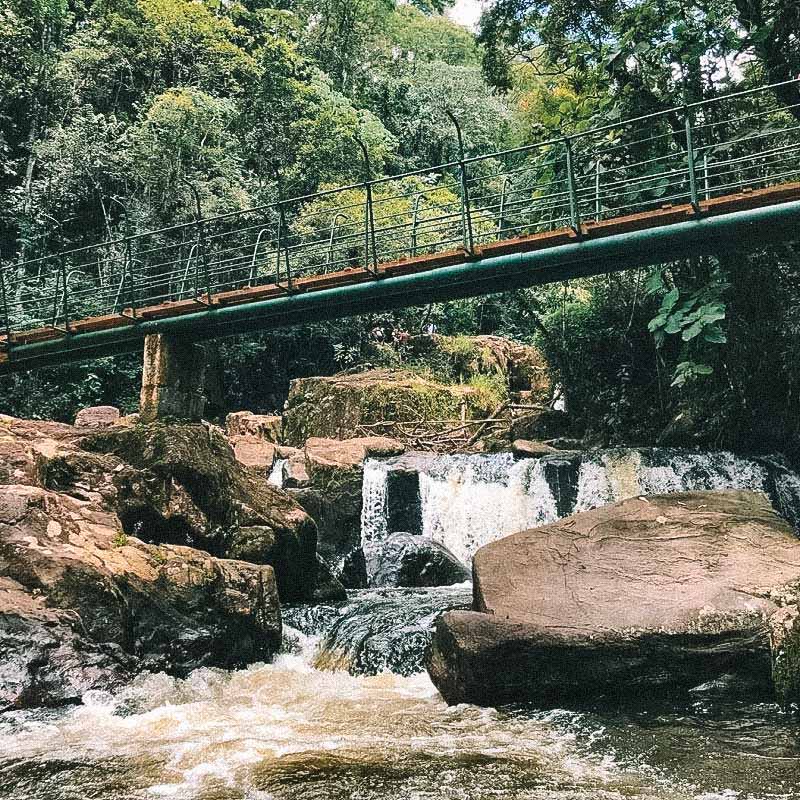 hotéis com cachoeira em sp