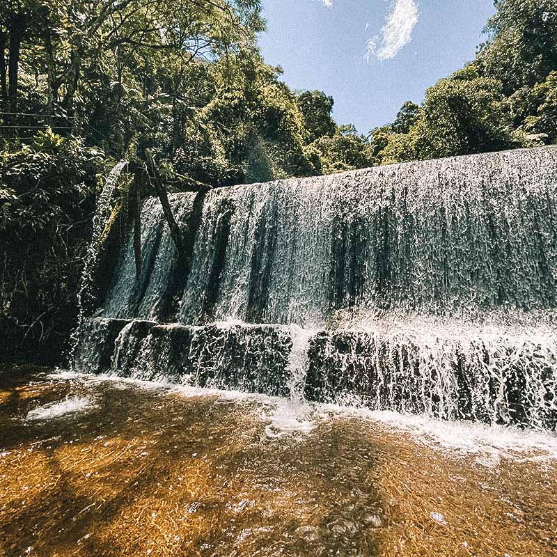 hotéis com cachoeira no rio de janeiro