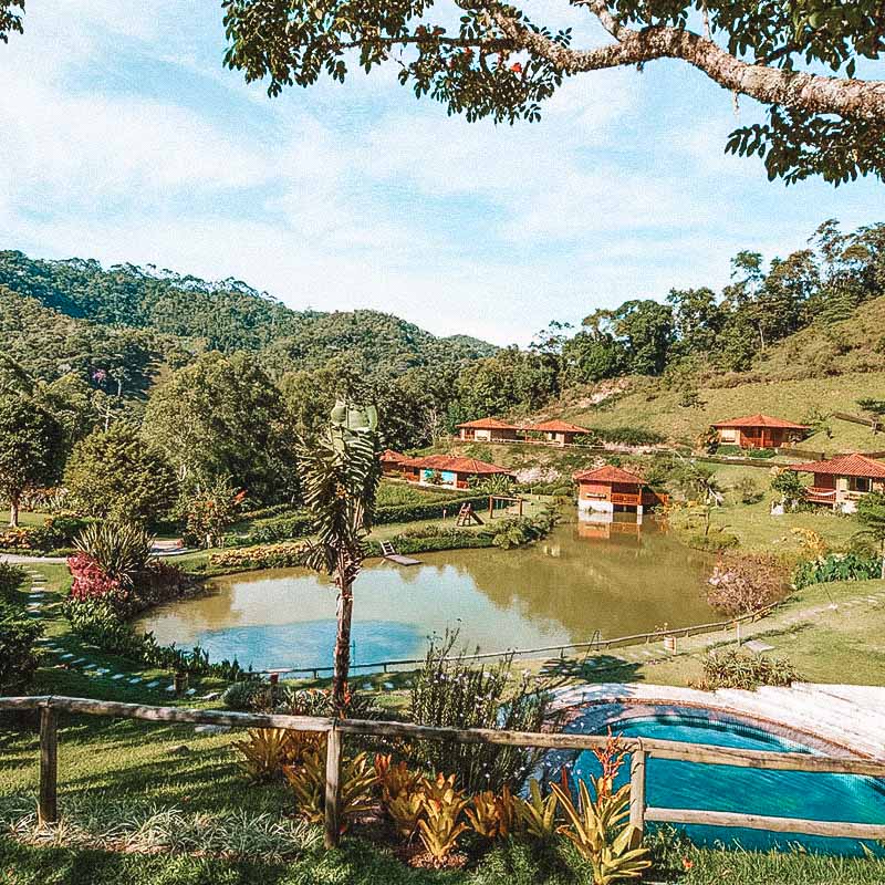 hotéis com cachoeira no rj