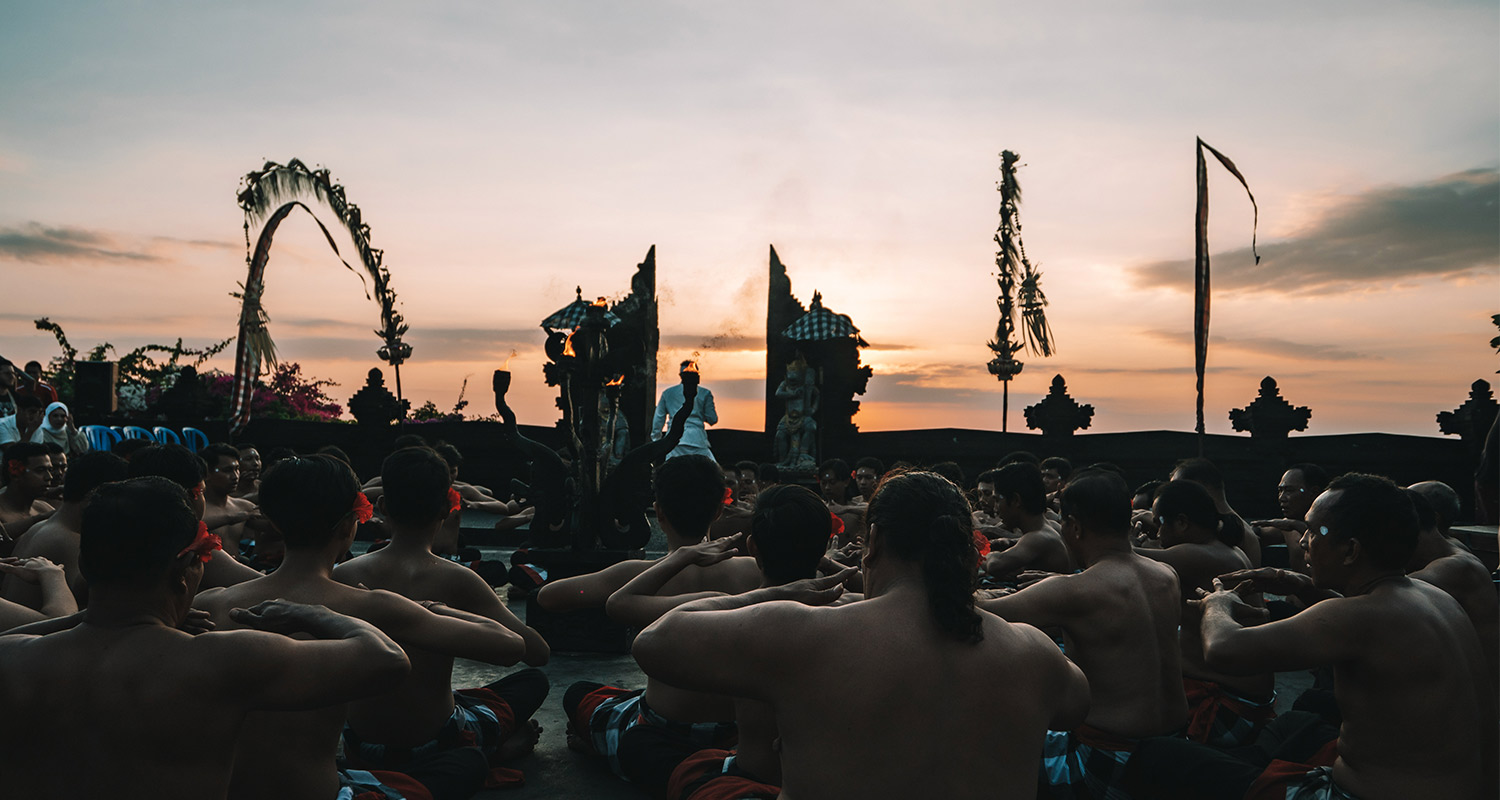 dança kecak uluwatu