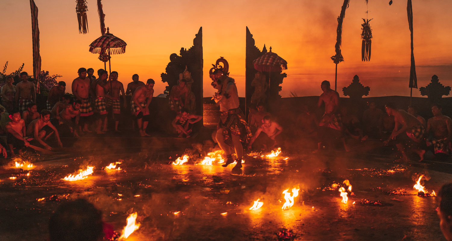 dança kecak bali