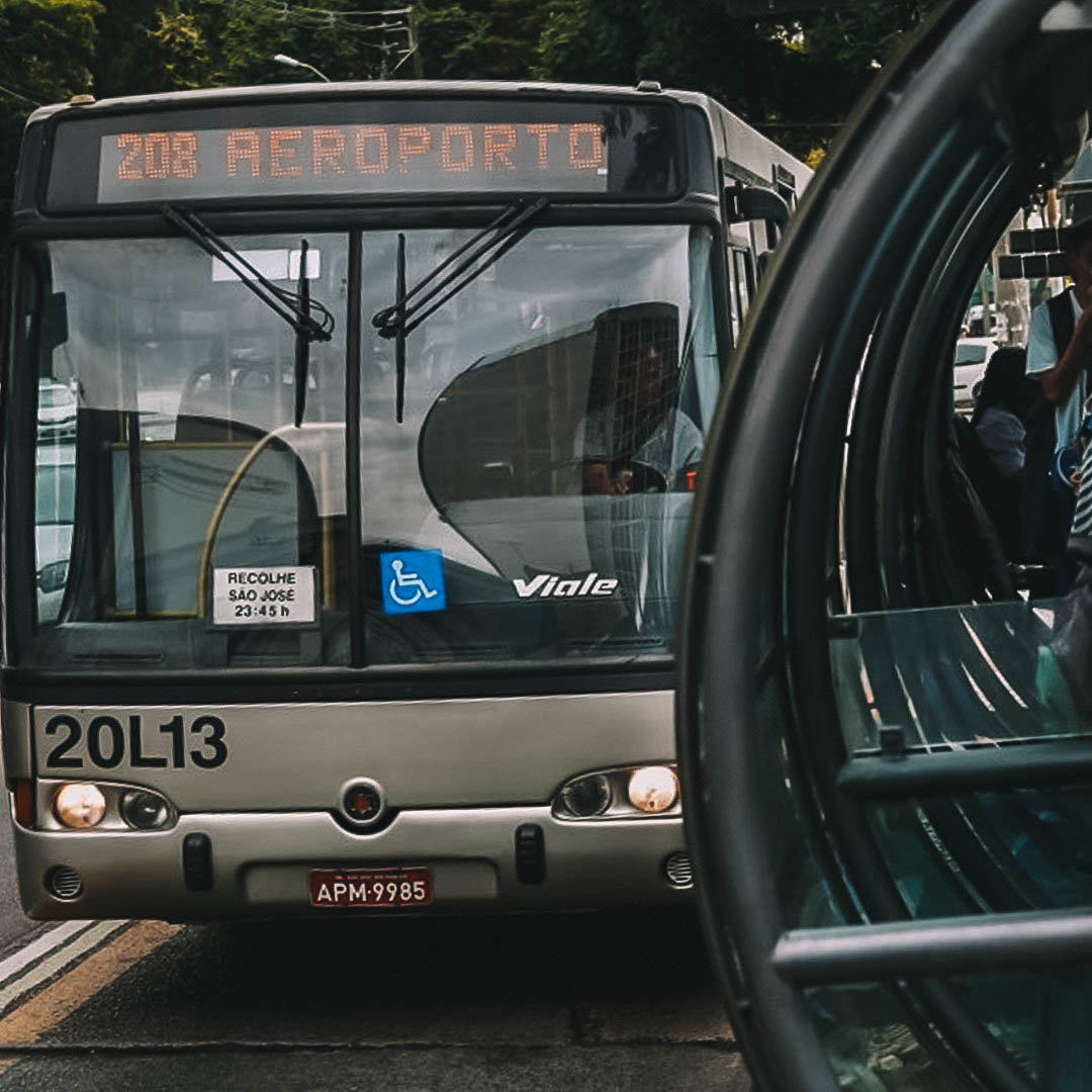 Como chegar no Aeroporto Afonso Pena, em Curitiba, de ônibus
