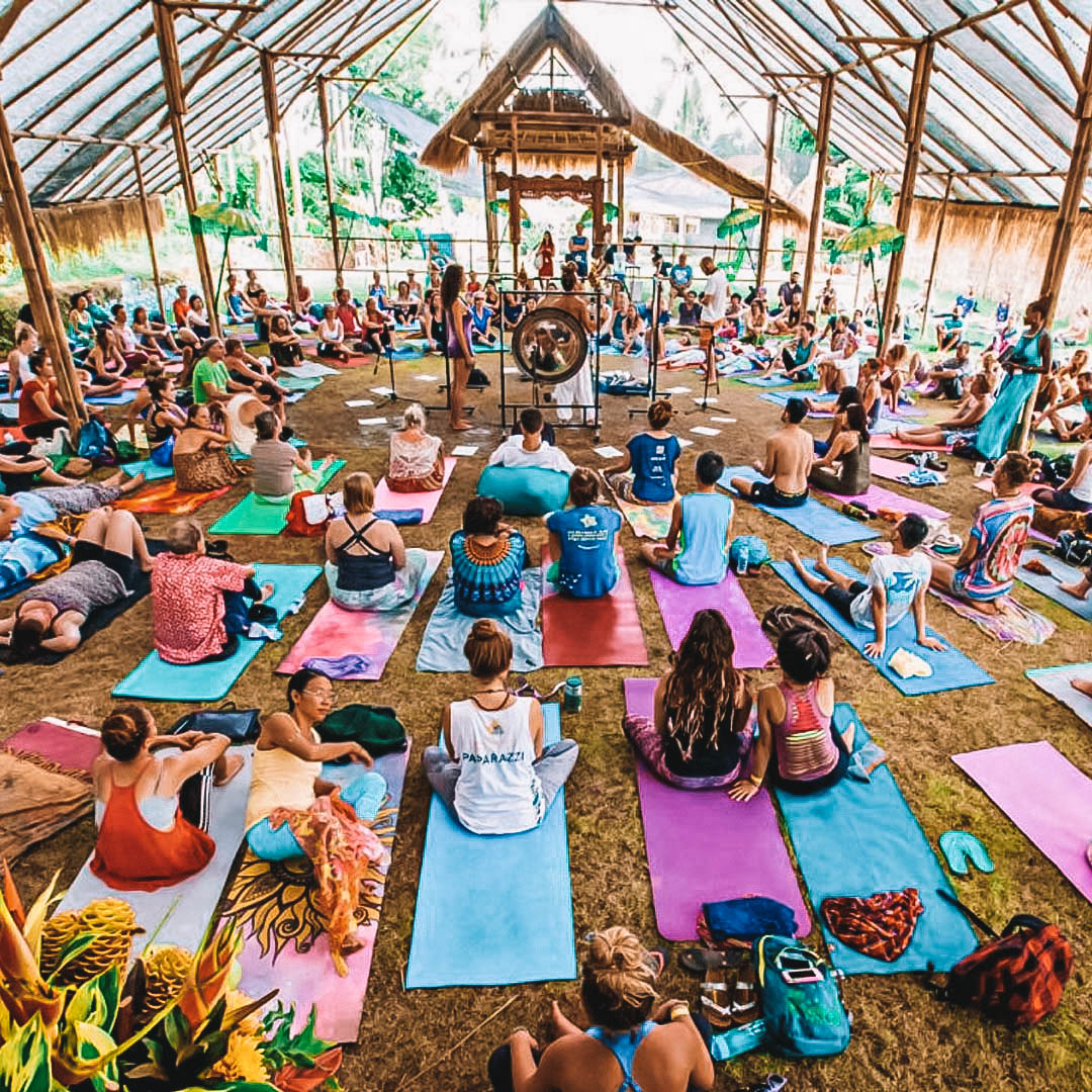 festivais de yoga em bali