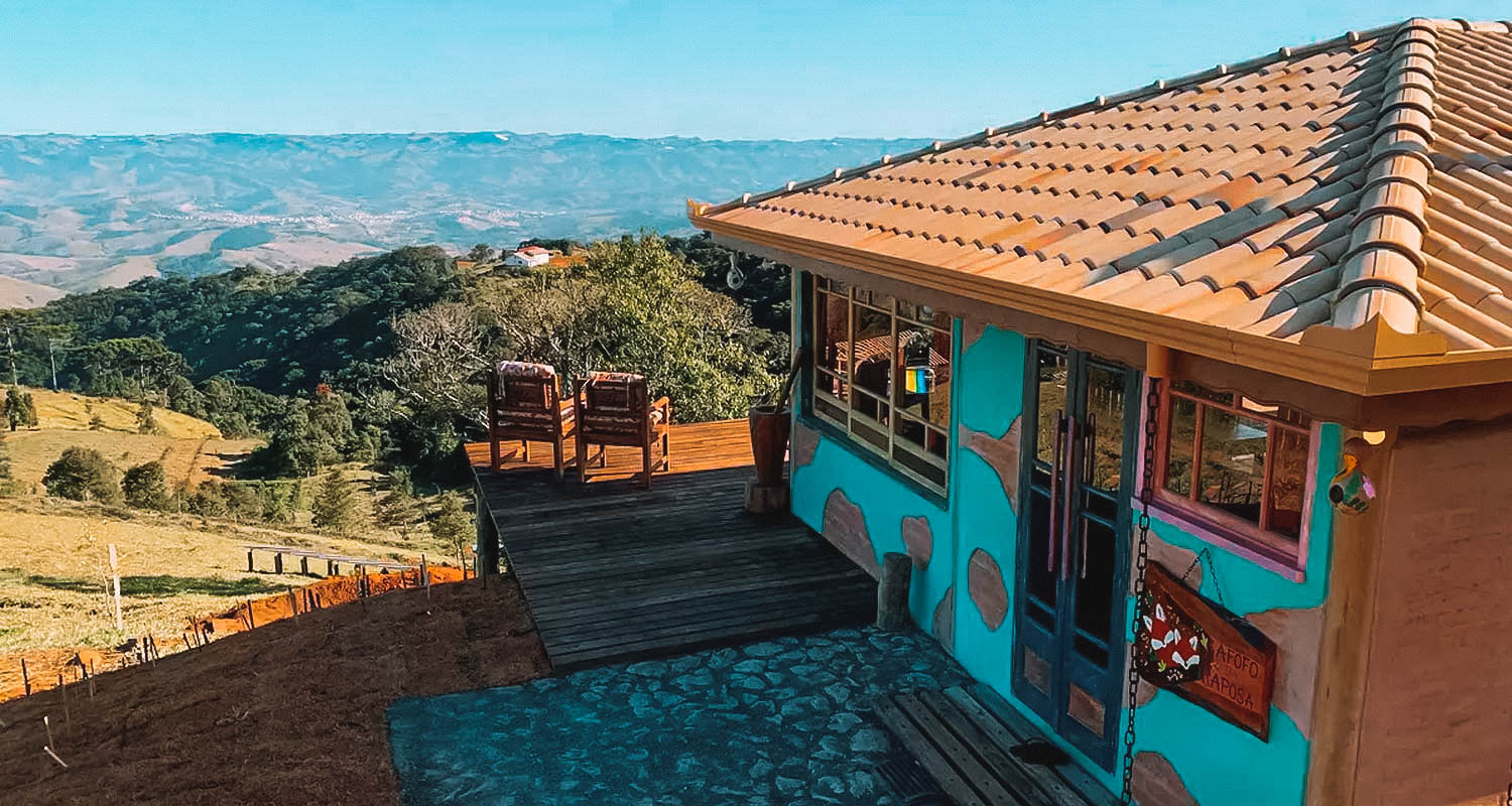 casa em córrego do bom jesus