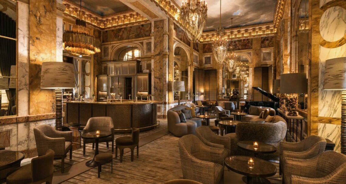 Bares em Paris: Les Ambassadeurs