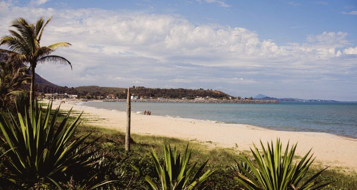 Praias perto de Minas Gerais: Praia de Itaipava, Itapemirim