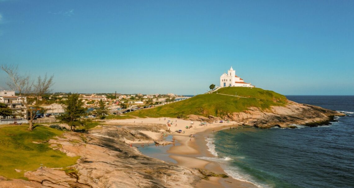 Praia de Itaúna, Saquarema